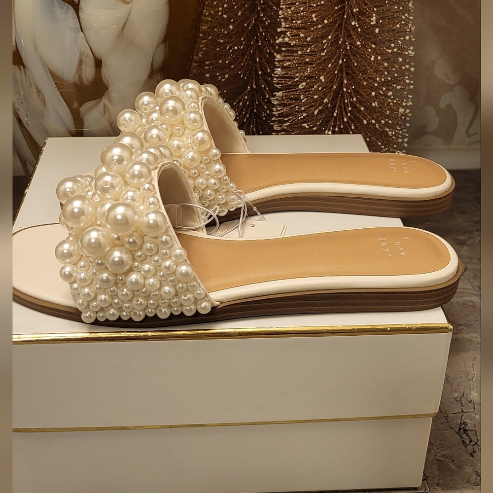 A Dew Day, Pearl Embellished Cream Sandals - Picture 3 of 9